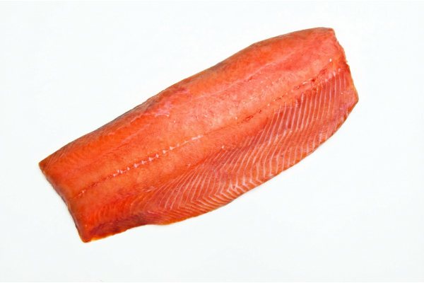 Нерка камчатская. Филе на коже солено-мороженое, 500 г