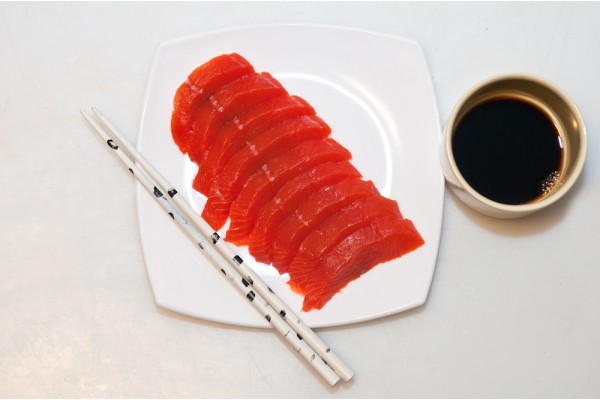 Нерка свежемороженая. Филе на коже, 650 г